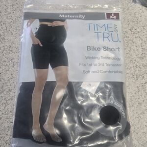 Time and Tru Women's Maternity Bike Short Size Small 4-6 Black NWT